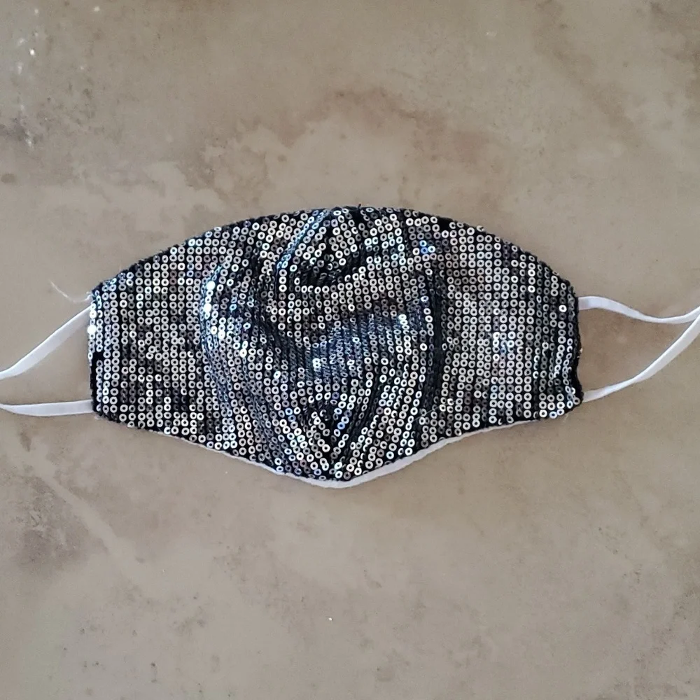 **SALE**Jeweled Facemask nwot